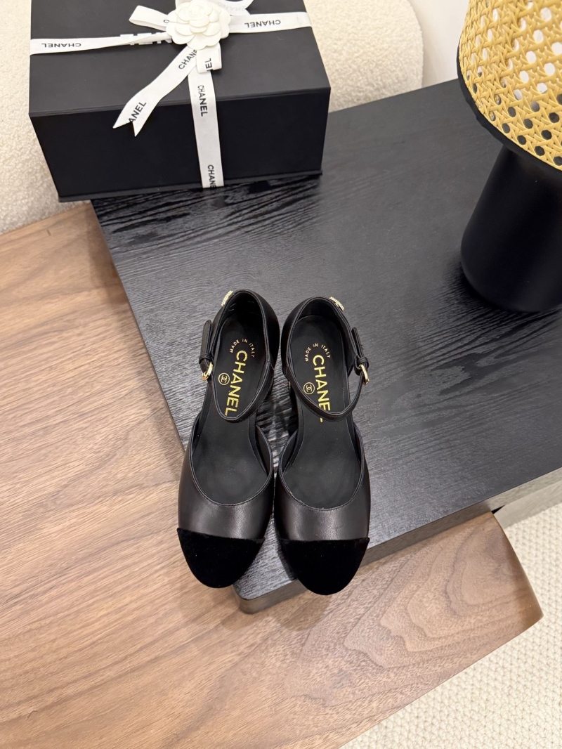 Ch**el heeled shoes